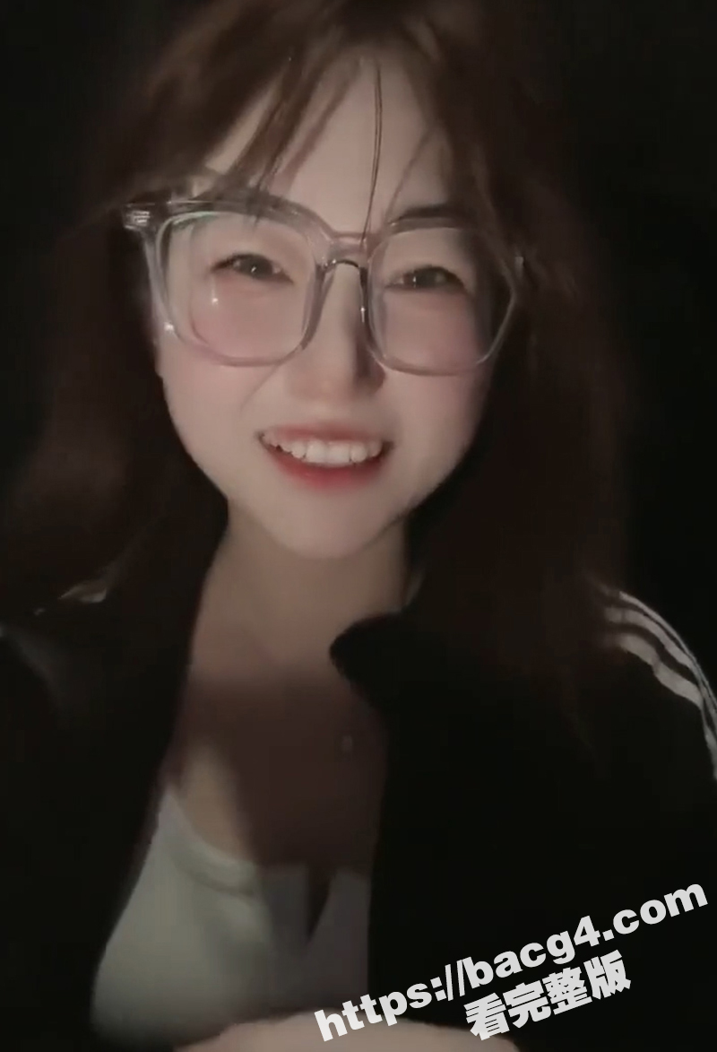 山东可爱美女网红 糖相关图片