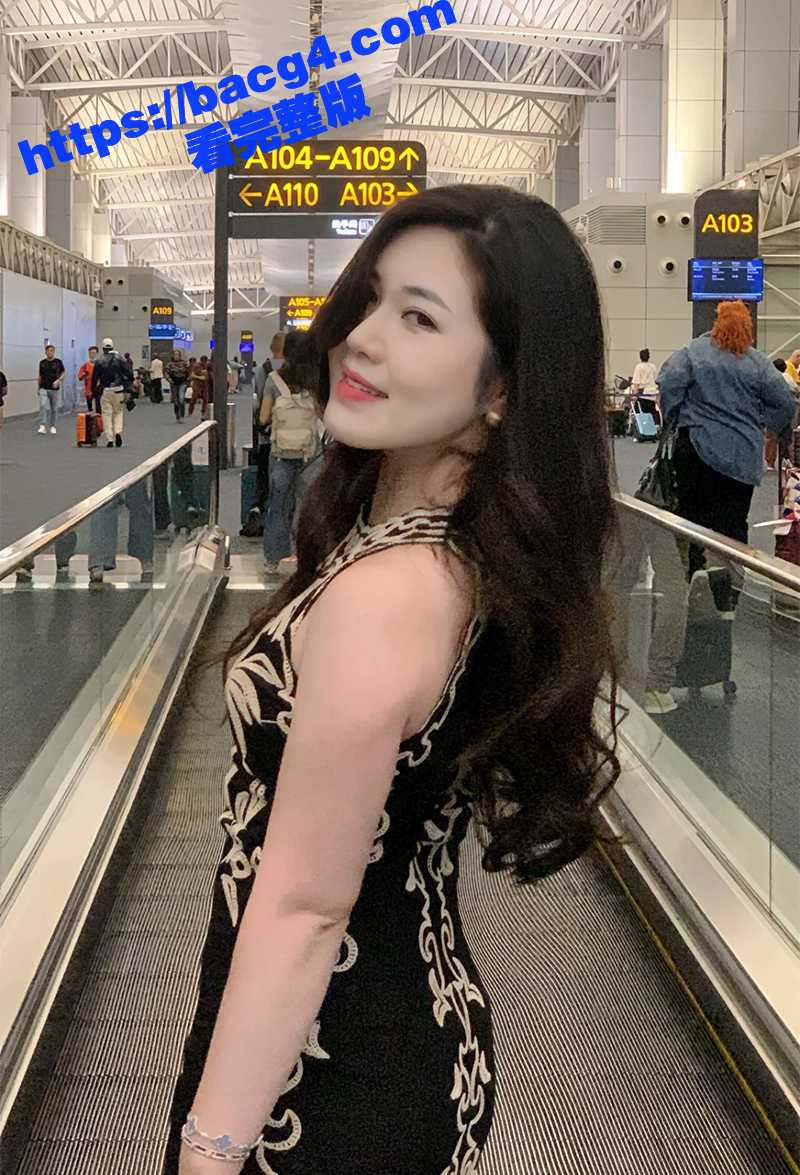 超美气质良家人妻 杨相关图片