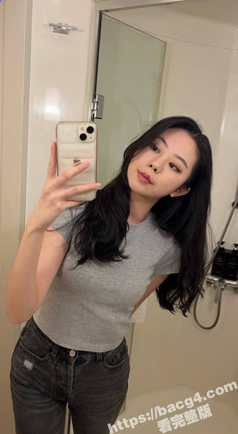广西养生馆老板娘出轨 高颜值白嫩身材主动吃鸡上位求操 淫叫不停 果然女人三十如狼似虎！