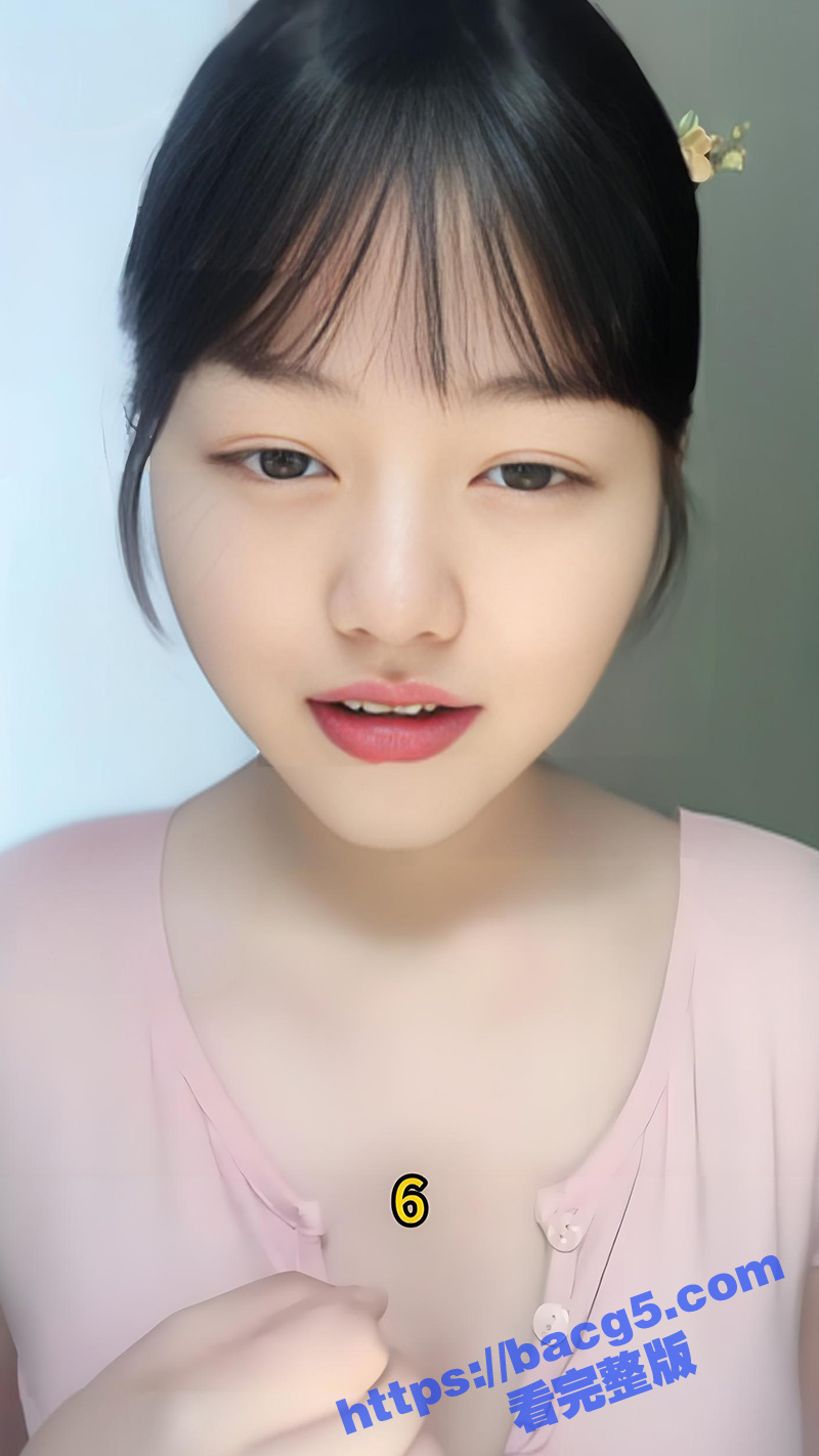 大眼美女陪金主视频玩相关图片