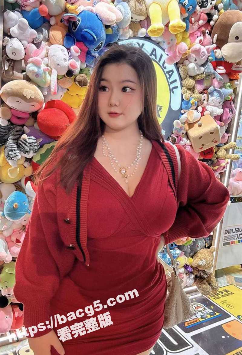 抖音巨乳网红 糕糕学相关图片