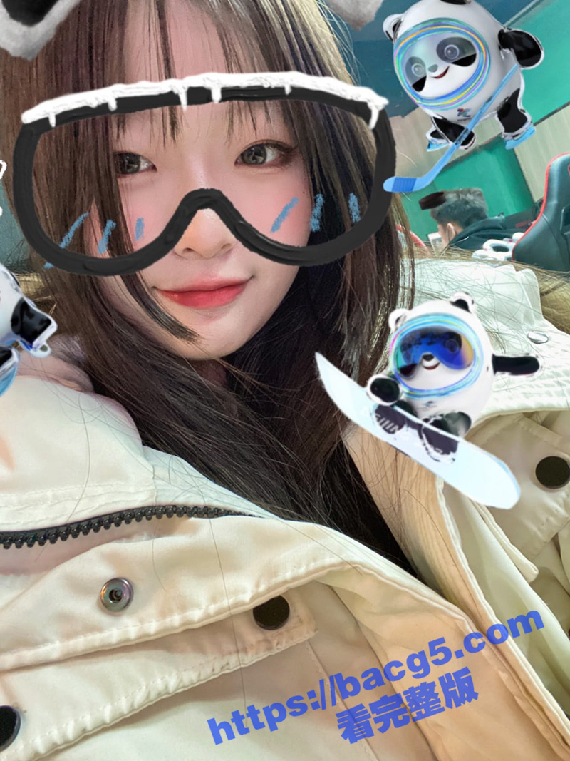 极品反差女大学生 塔相关图片