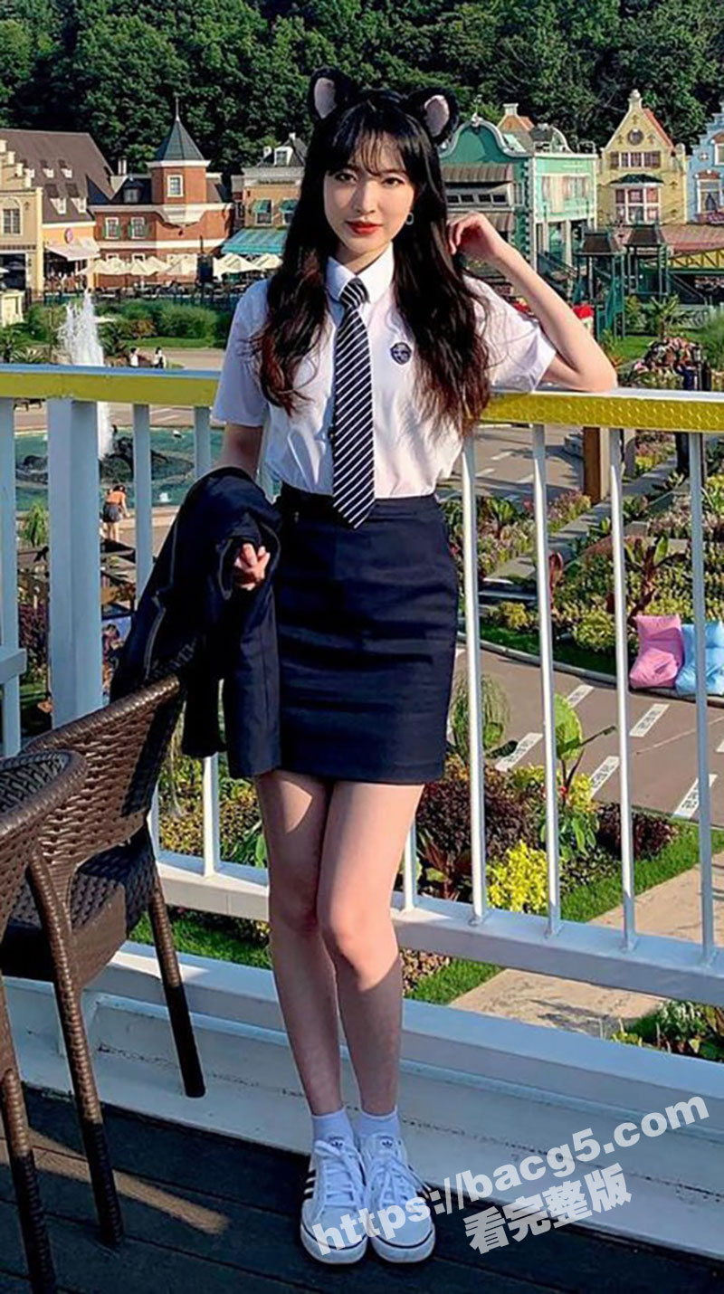 中国留学女神 董安妮相关图片