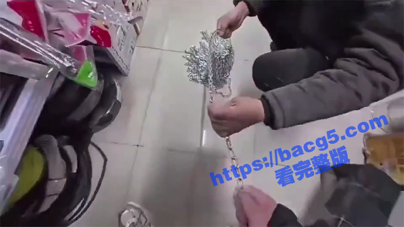 媚黑小仙女 和黑人男相关图片