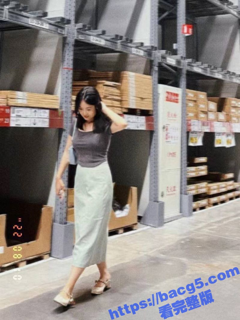 厦门大学微胖母狗 张桂梅 性爱视频流出！清纯少女深情口交 翘臀被大屌疯狂后入 反差感十足！