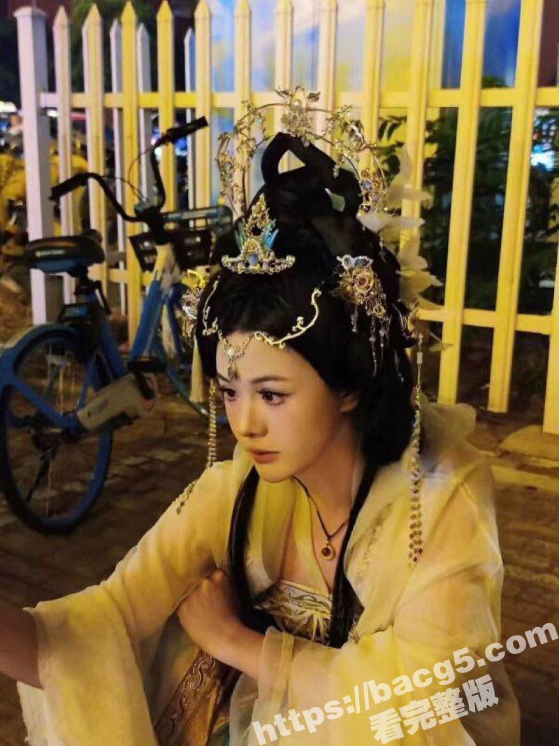 逆天老哥面基大屌萝莉相关图片