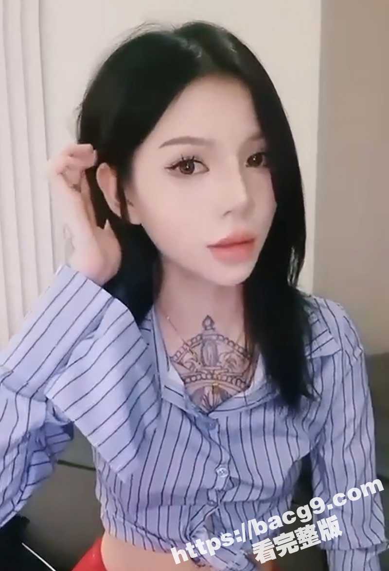 高冷御姐深夜露脸自慰相关图片