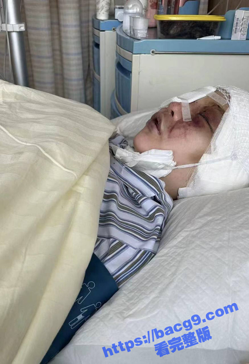 混圈女公主冒着生命风相关图片
