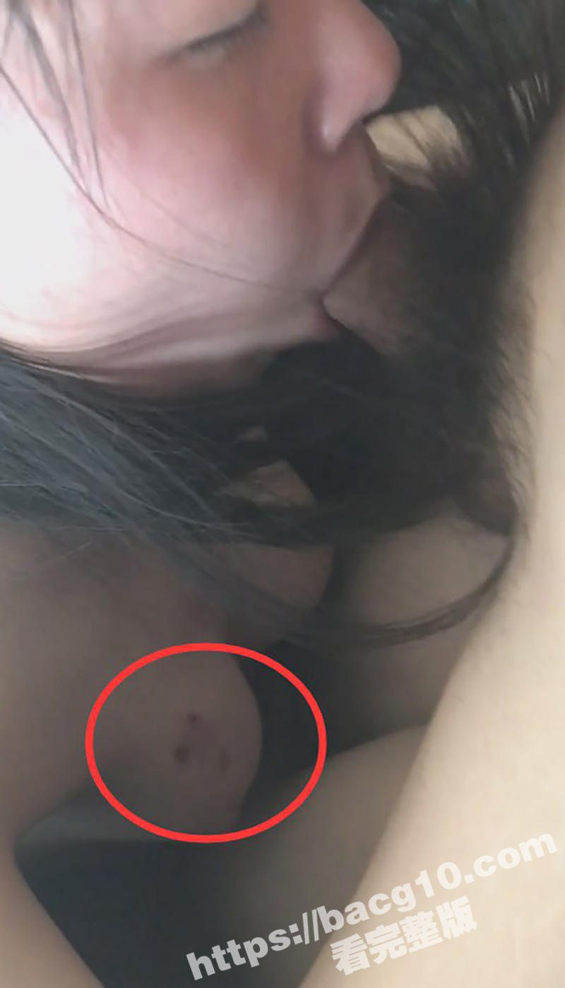 短发美眉不雅视频流出相关图片