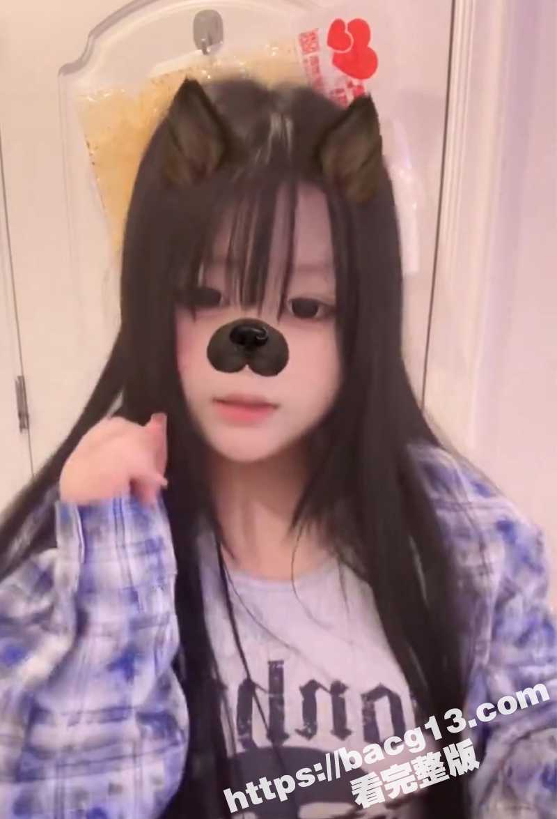四川00后巨乳校花 相关图片