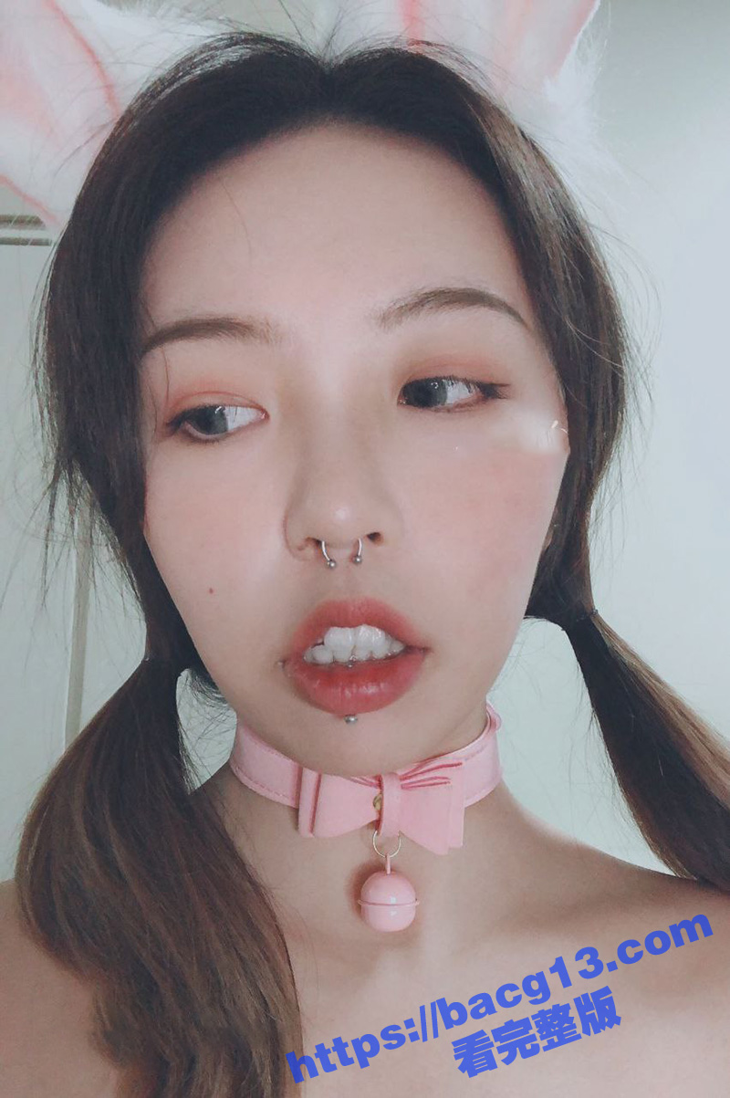 高颜值女大学生 白先相关图片