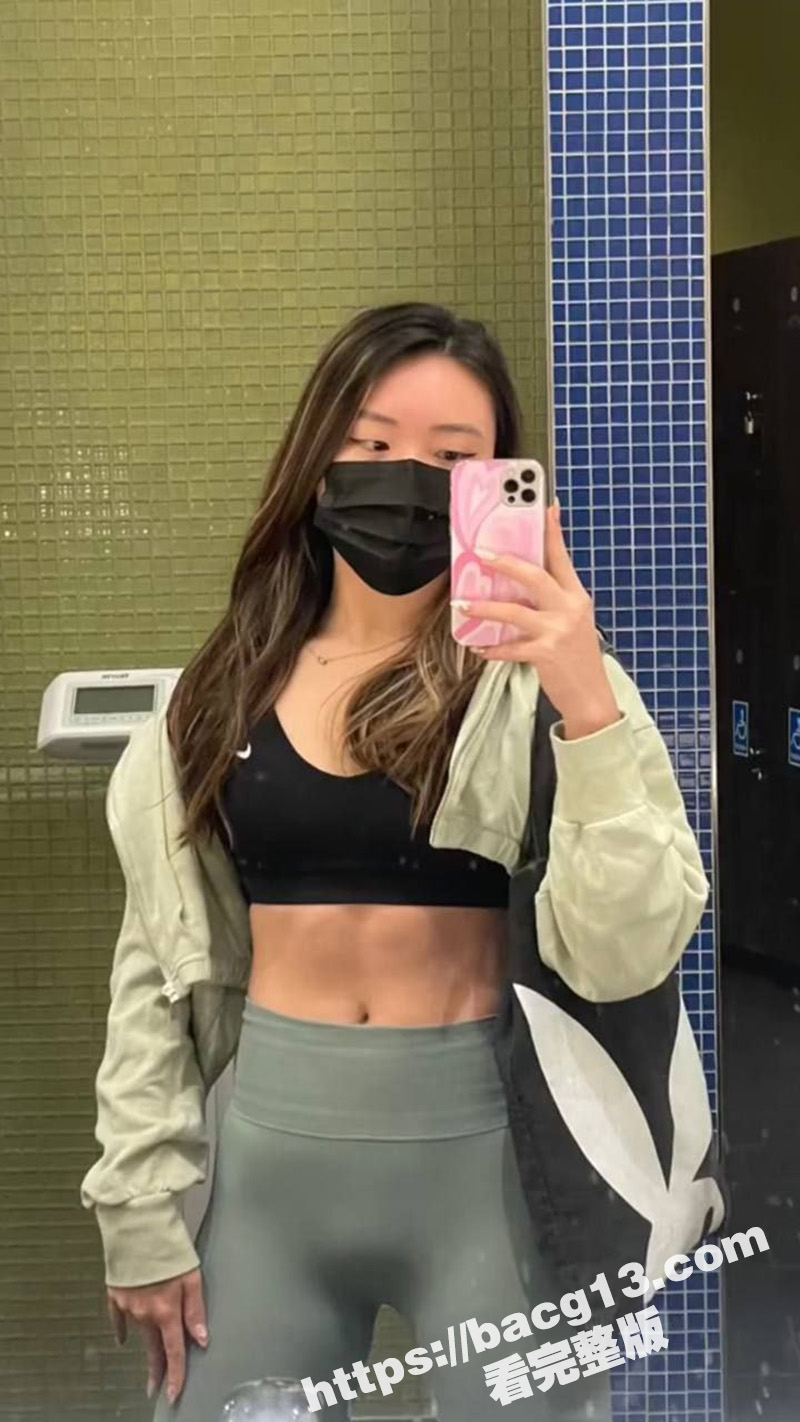 香港留学女神 陈晞文 放飞自我任洋人播种 大奶翘臀健身婊沦为白人男友肉便器