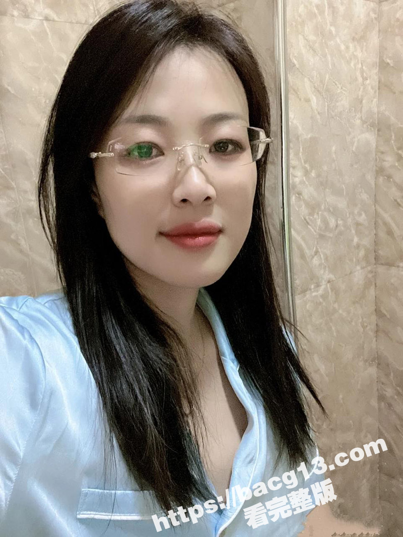 黑皮体育生陌陌约炮 相关图片
