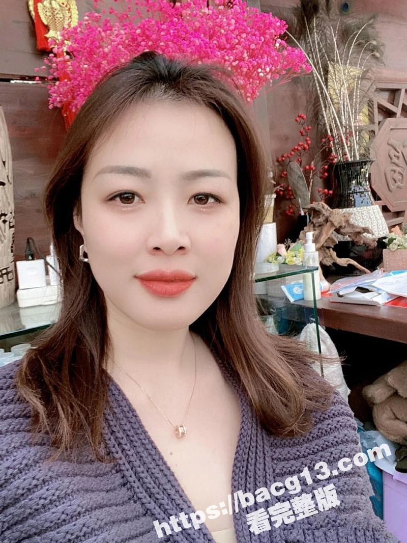 黑皮体育生陌陌约炮 相关图片