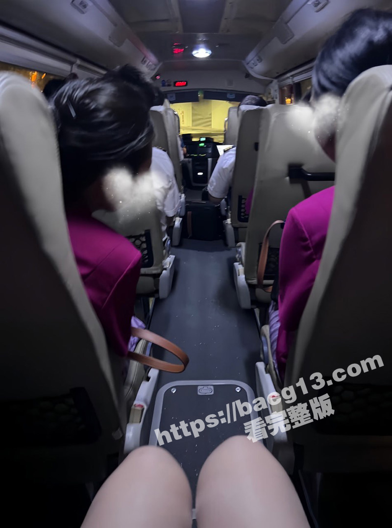 推特南航空姐 朵小姐相关图片