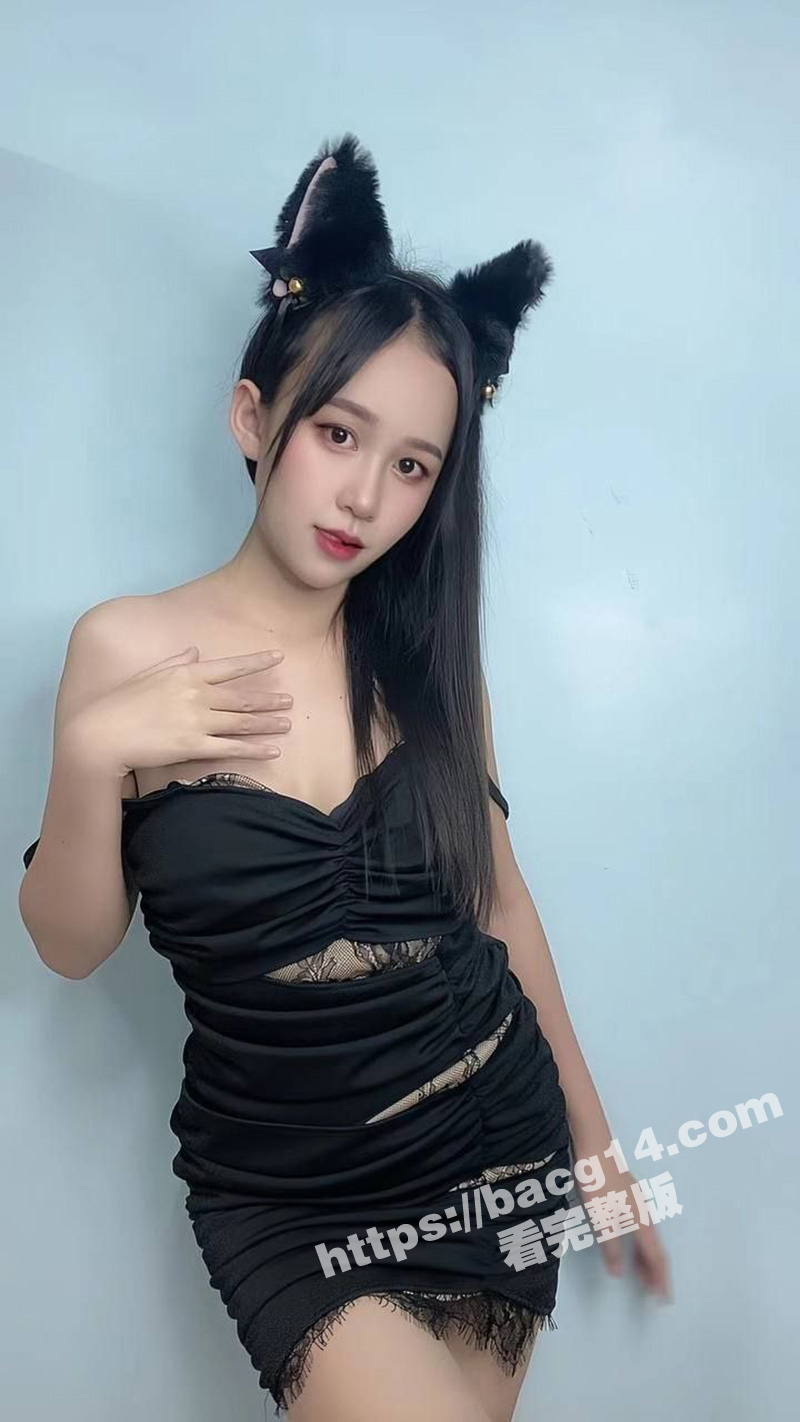 和女朋友出门逛街 为相关图片