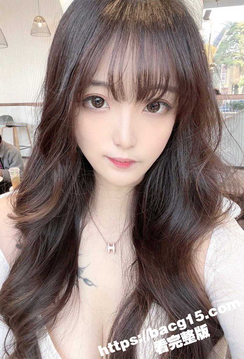 舞蹈老师 恬恬 白丝玉足玩转健壮男根 极品C杯八字奶惹火至极！