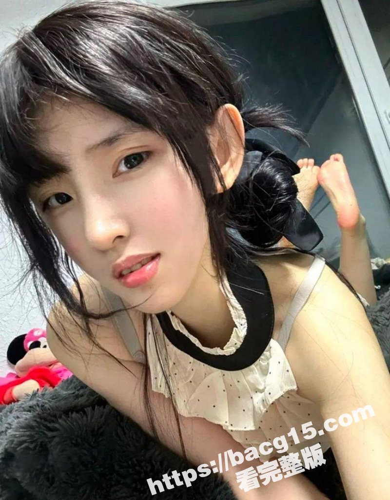 抖音网红女神 张人o 完美腰臀性感嫩妹 大尺度自慰合集流出！