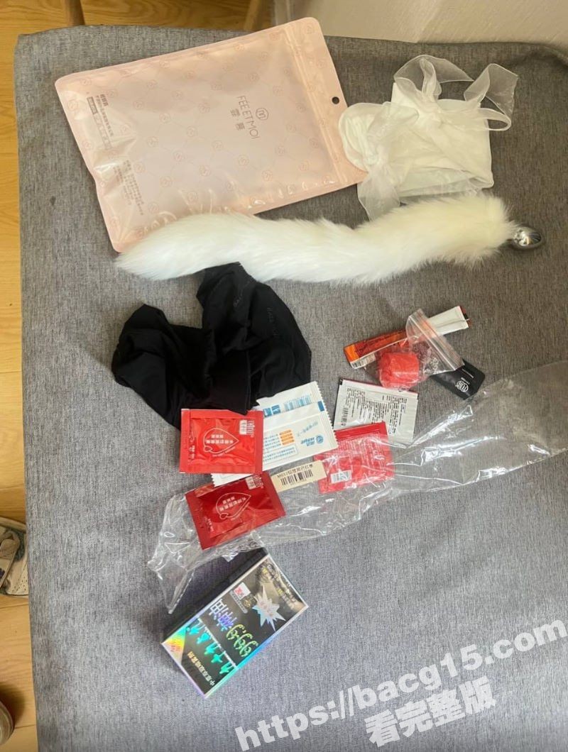 顶级绿帽狠人 把绝色相关图片