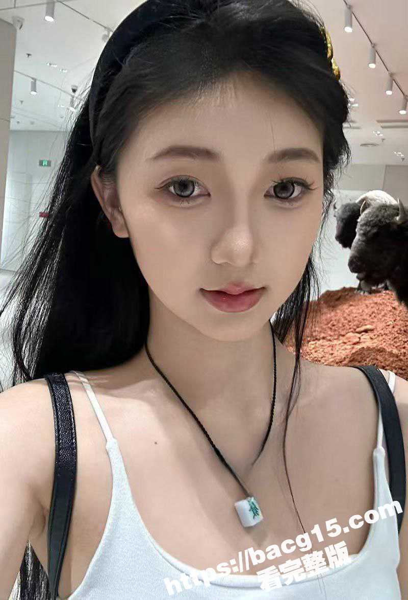师范学院高冷校花 杨欣欣 私密约炮视频流出 清纯女神变身性爱尤物 深情口交 内射全过程大尺度展示