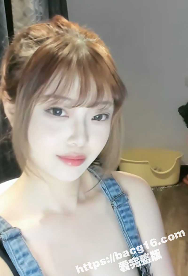 抖音清纯巨乳网红 3相关图片