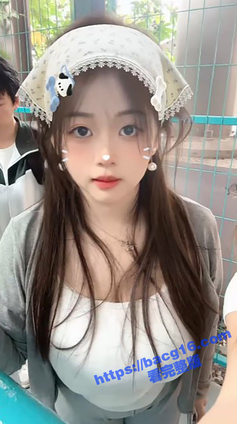 快手大奶少妇官官 顶相关图片