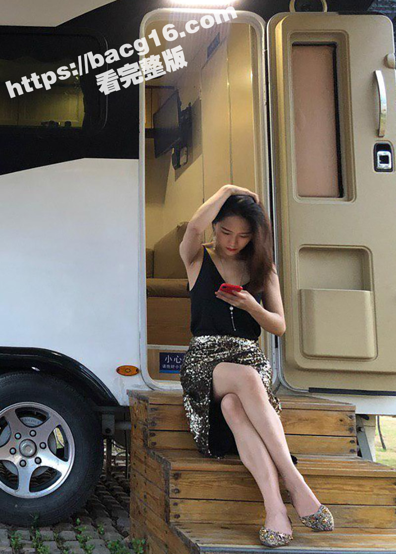 完美身材骚母狗 特莱相关图片
