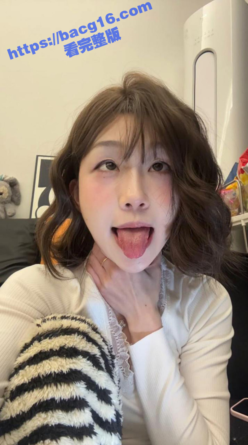 抖音玉足天花板 别拔相关图片