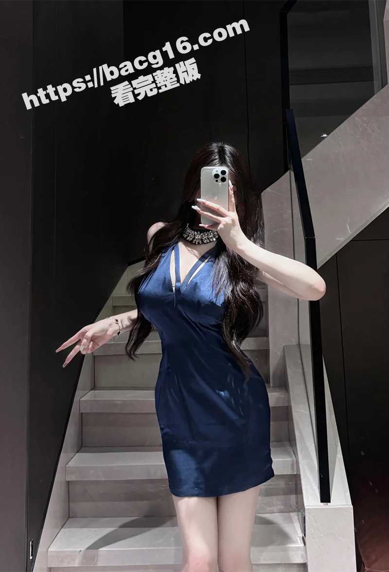 绿帽大神为肉臀淫妻扩阴排精 假屌猛操骚穴 各种情趣玩具助兴 淫水四溢白浆横流