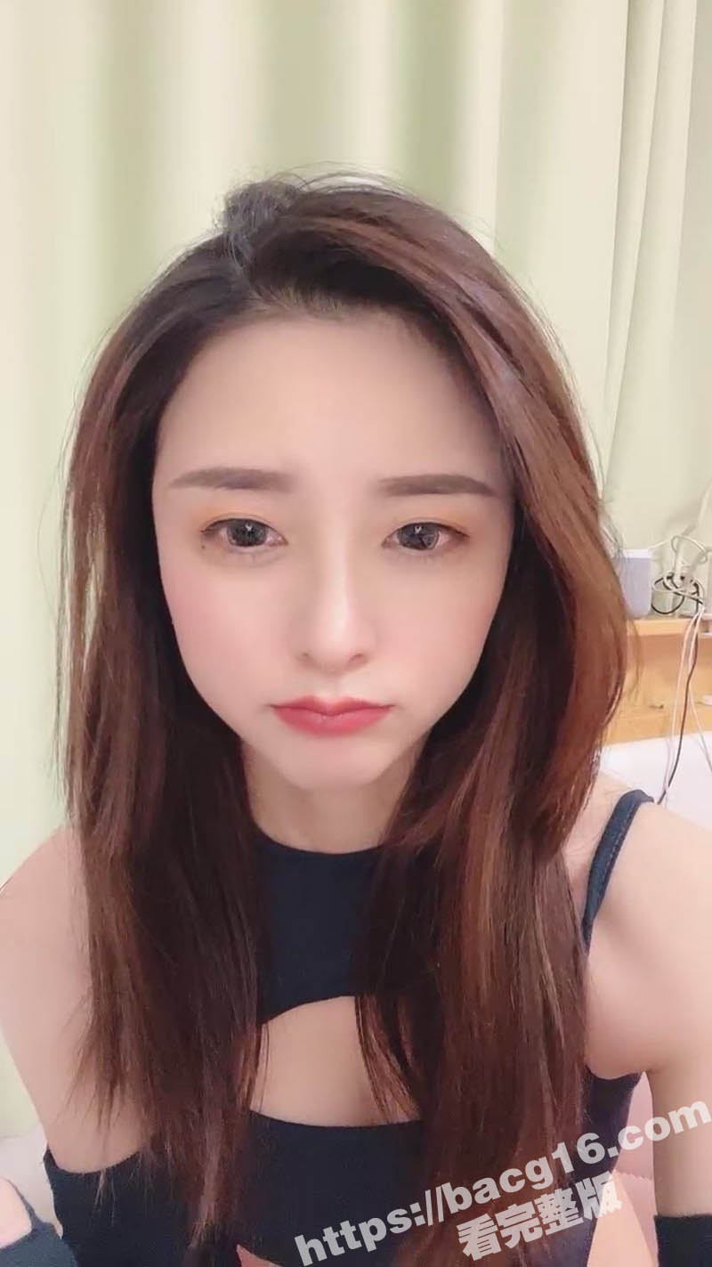 高颜值白虎少女 甜腻相关图片