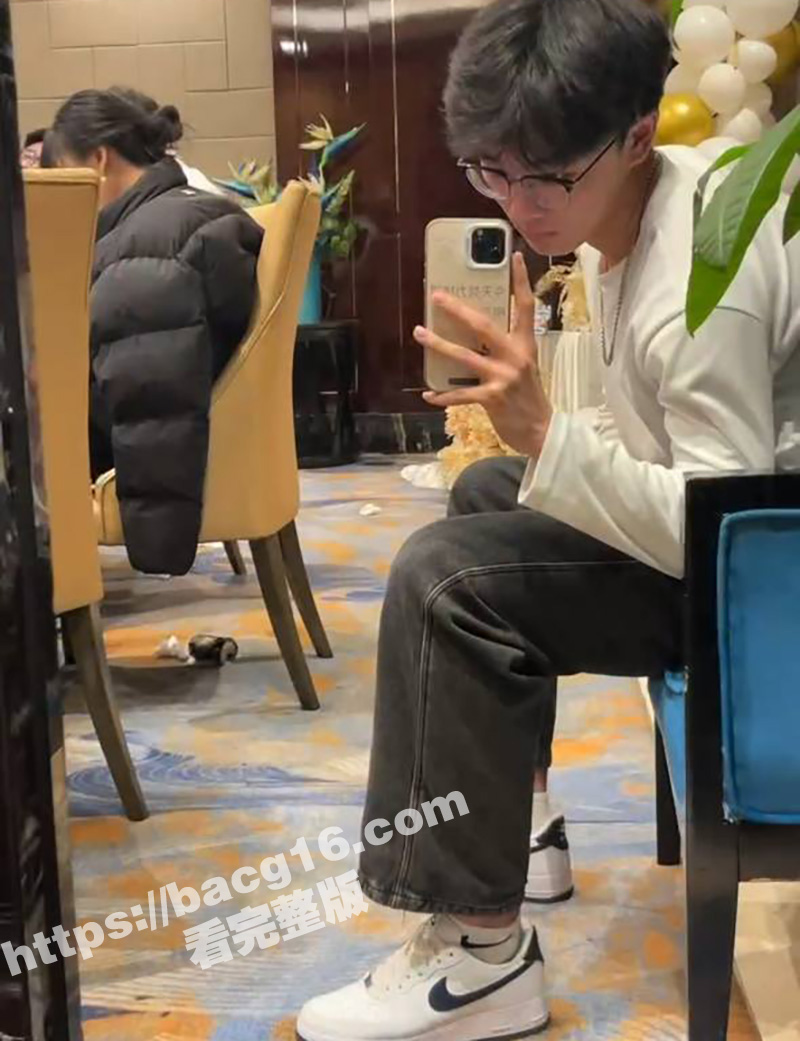 盘锦布车酒吧do爱瓜相关图片