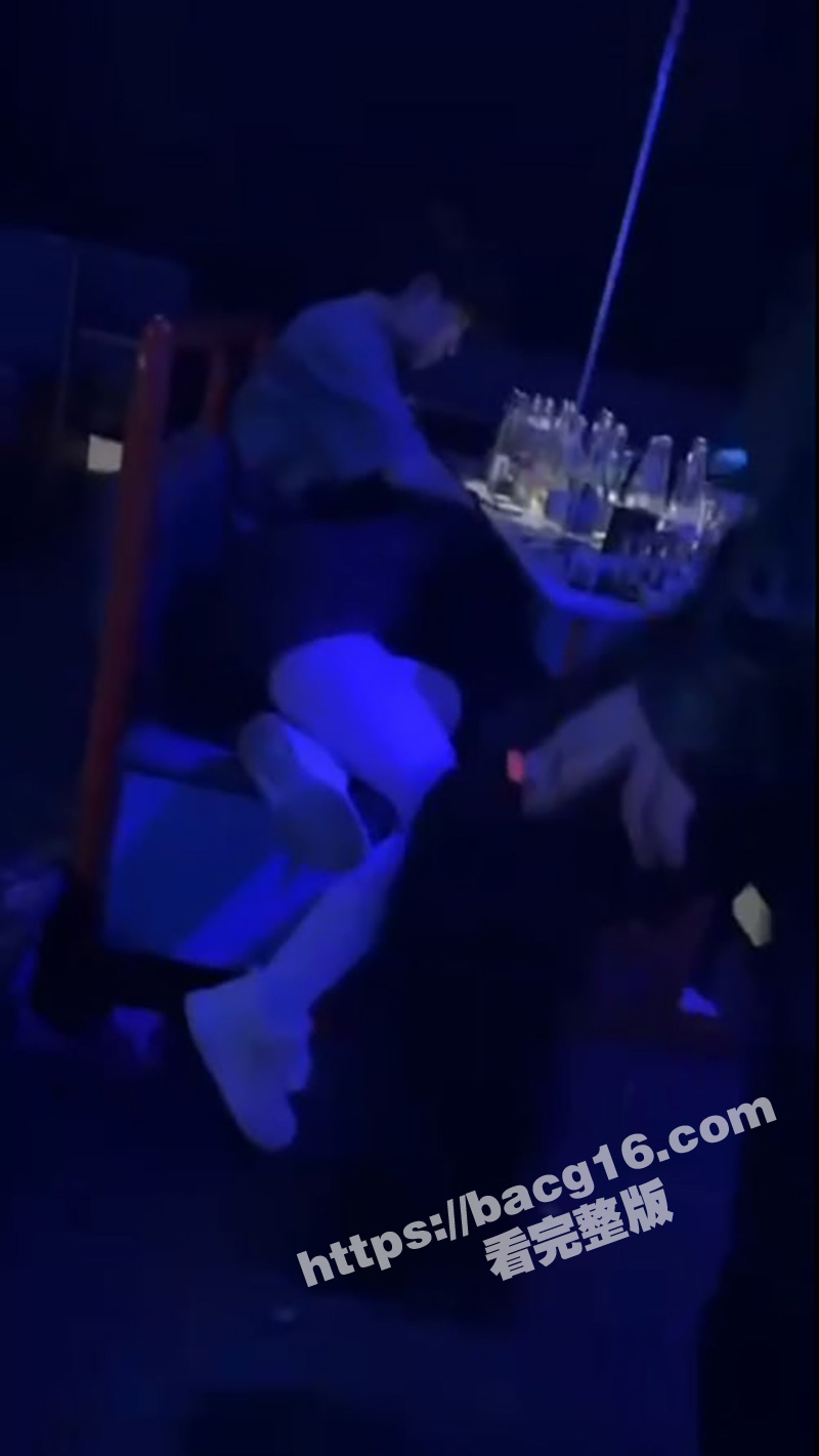 盘锦布车酒吧do爱瓜相关图片