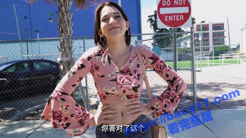 钞能力之捷克街头搭讪系列 白虎美女为钱背叛男友 和大屌金主激情车震 最后人财两空！