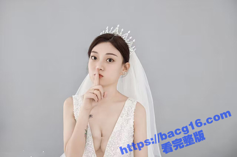 山东刚结婚的小少妇 背着老公出轨前男友 酒店激情调教爆操骚穴 全程淫语不断
