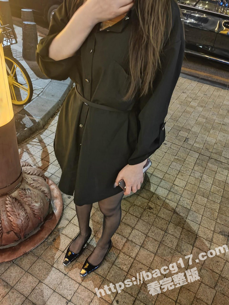 海角大神 和女老板的相关图片