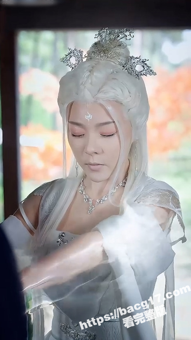 每日短剧《我是仙王不是食神》身为一名厨子竟然随便一碗菜汤便治好了最强战胜！他到底是何来历！