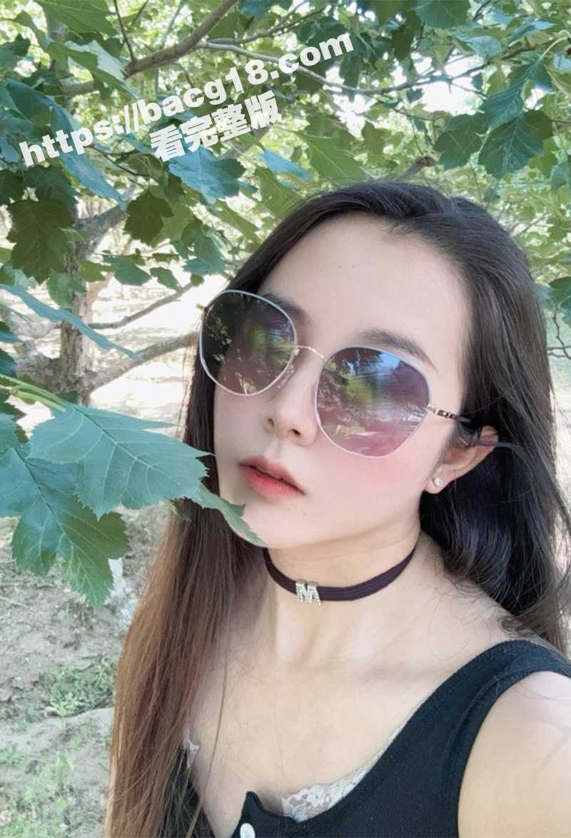 性感尤物骚婊 鱼头子相关图片