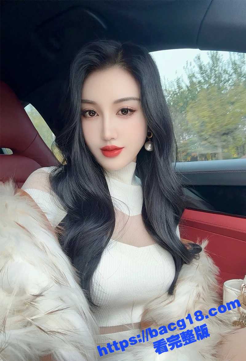 推特白袜少妇 爱洛丽相关图片