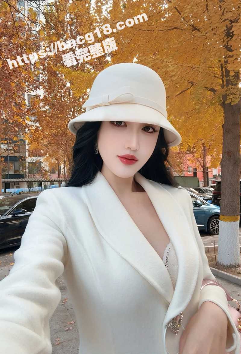 推特白袜少妇 爱洛丽相关图片