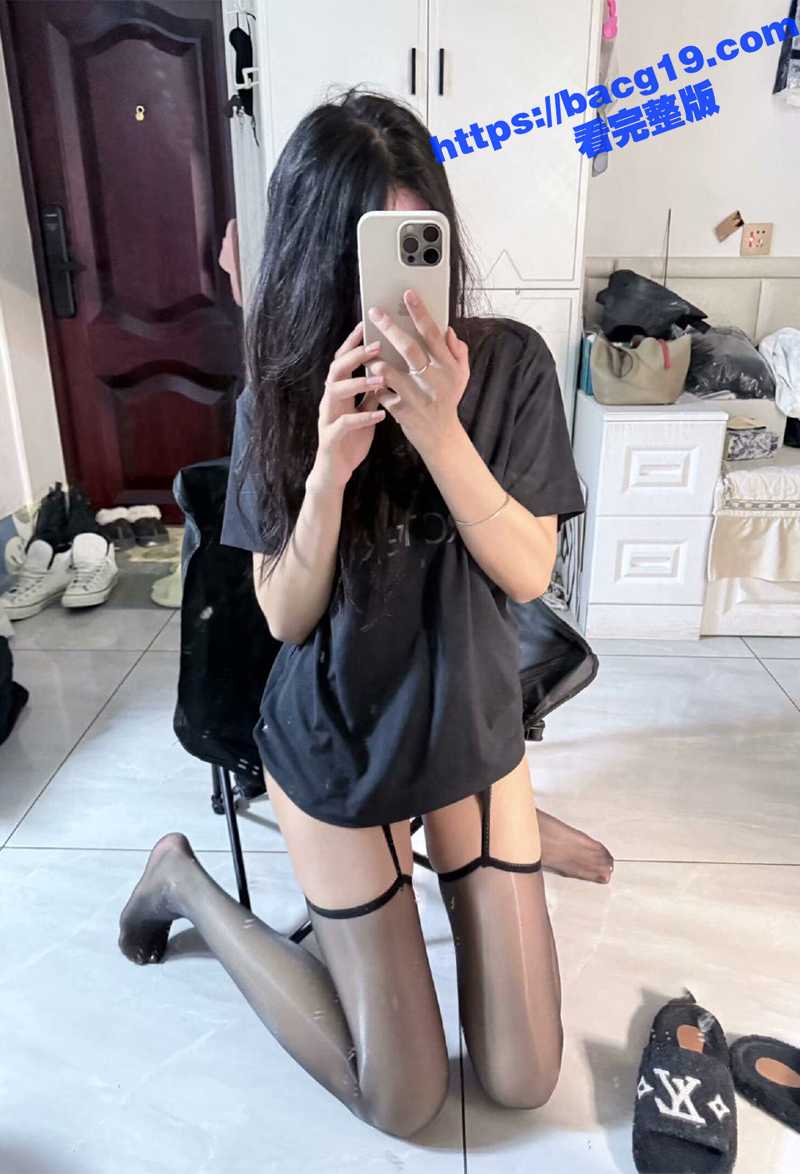 抖音绝色长腿尤物 大相关图片