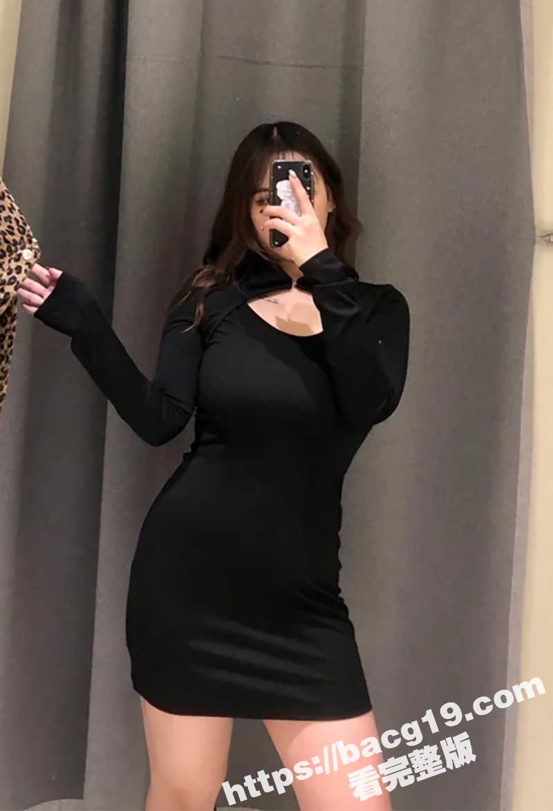 巨乳福利姬 家有e妻相关图片
