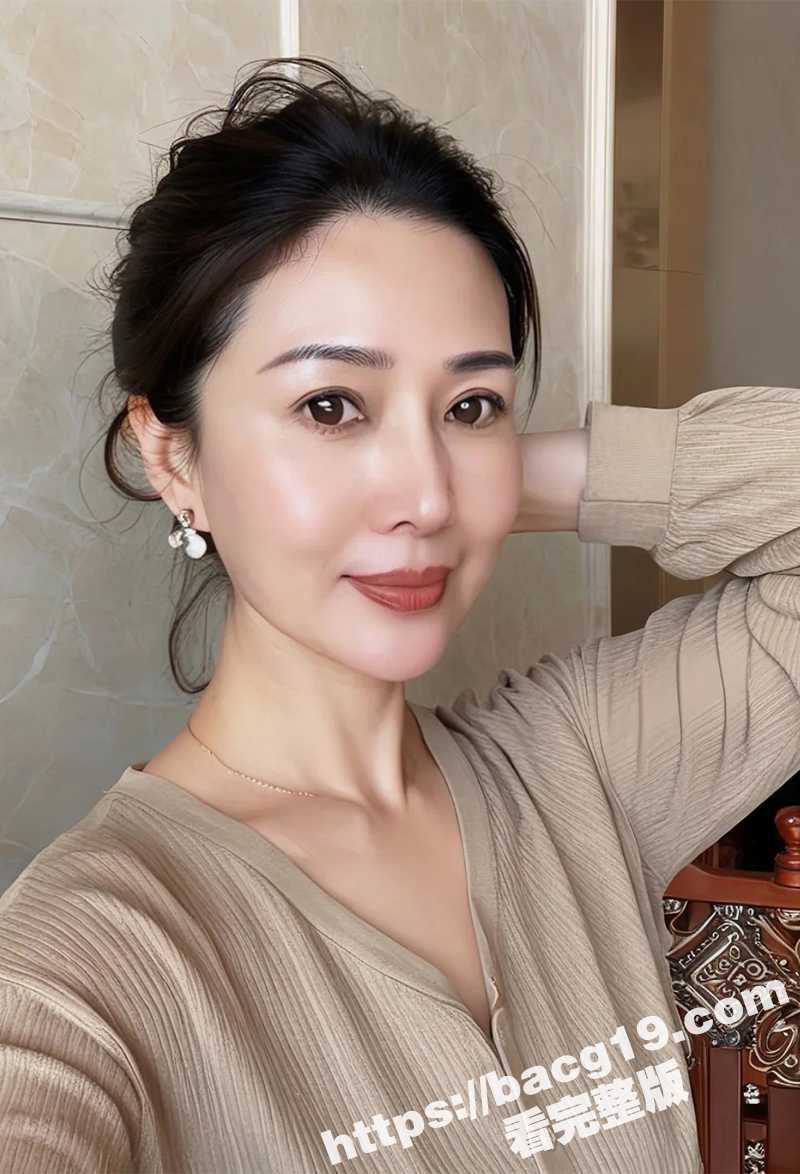 快手熟女人妻 桃桃 相关图片