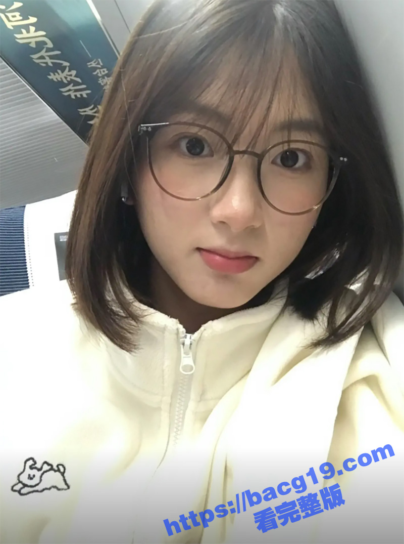 骚鸡人妻偷情合集 极品眼镜婊各种道具自慰拍摄 野外激情性爱 全程高潮不止呻吟不断