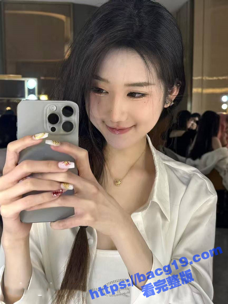 清纯大学生 李雨昕 相关图片