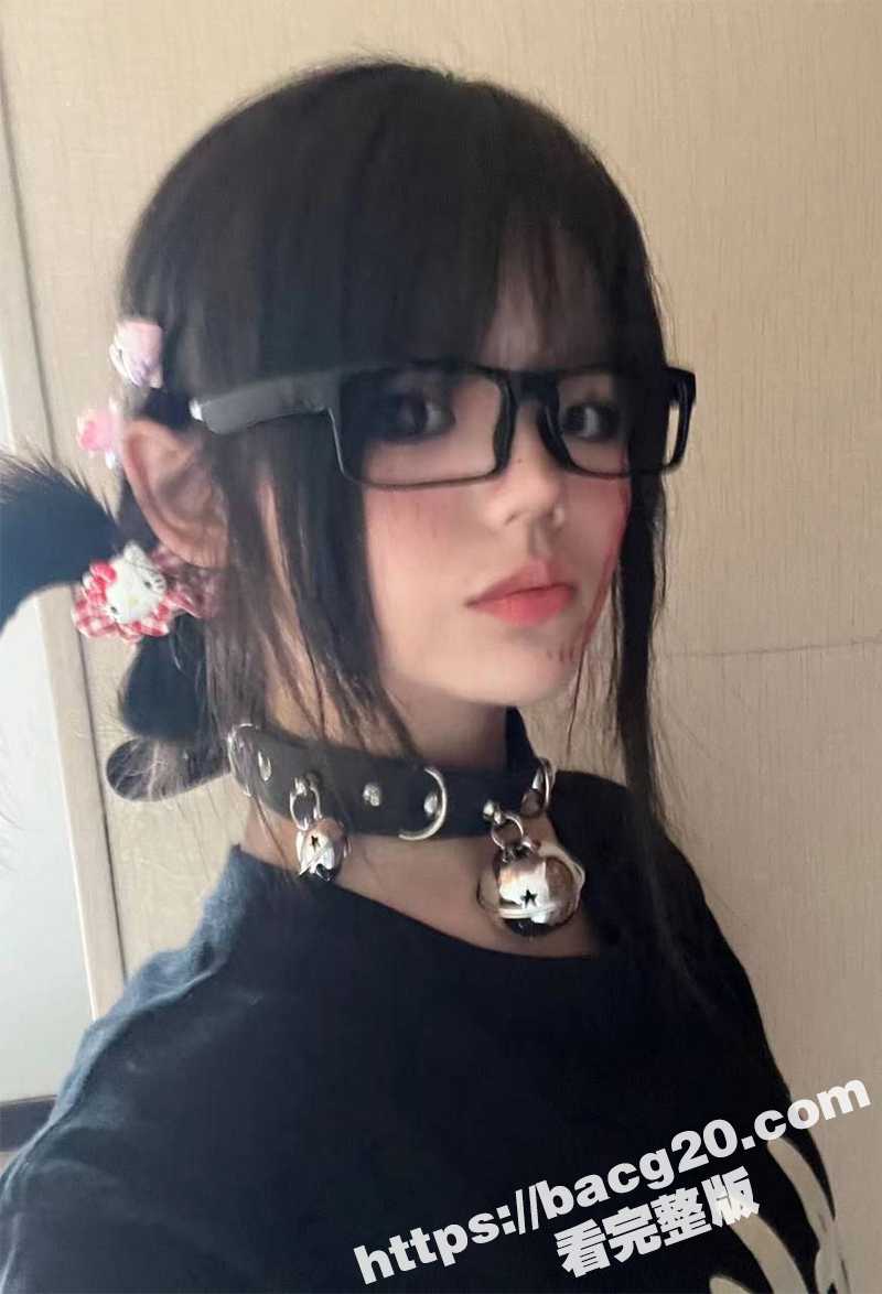 瓜友投稿！爆光大奶女相关图片