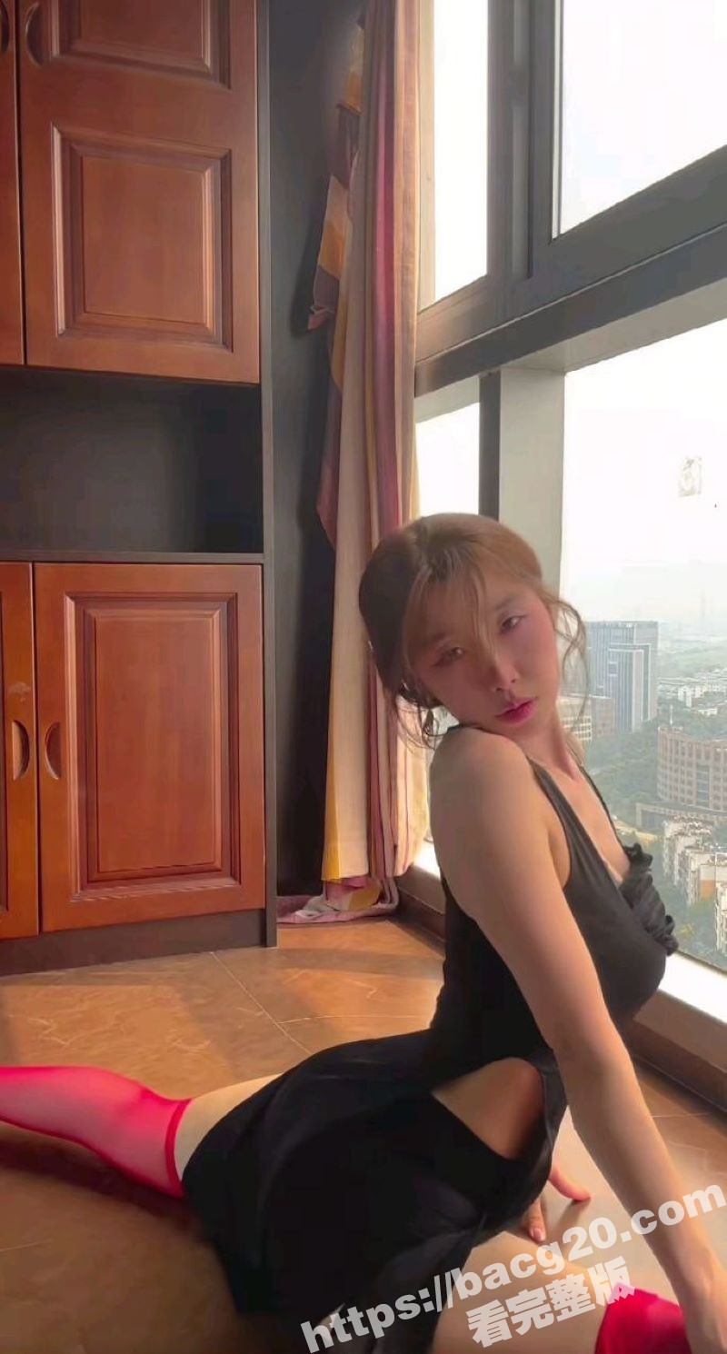 抖音150W粉丝网红相关图片