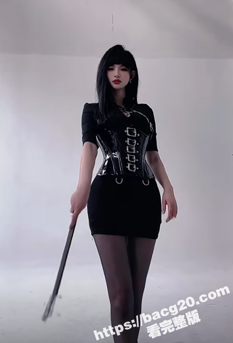 台湾骚货调教师 王竹相关图片