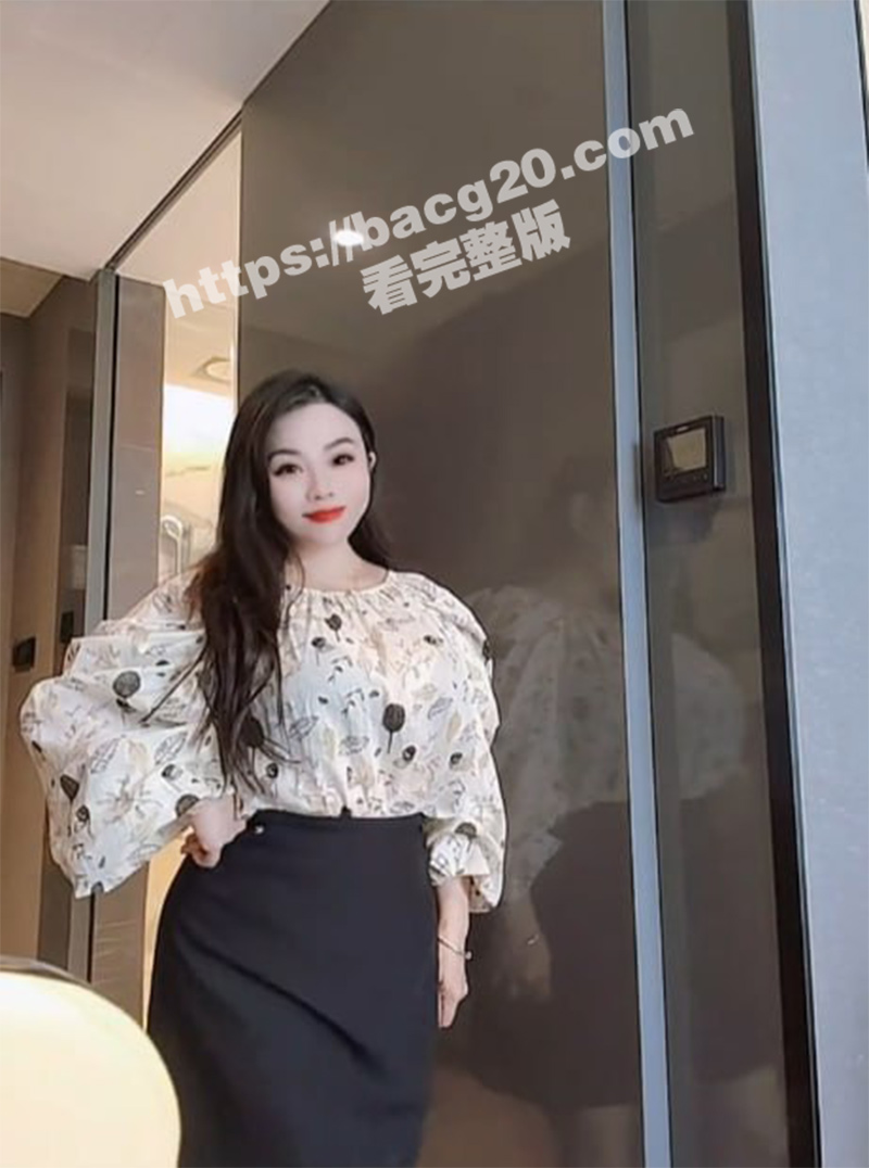 快手高颜值反差熟女 相关图片