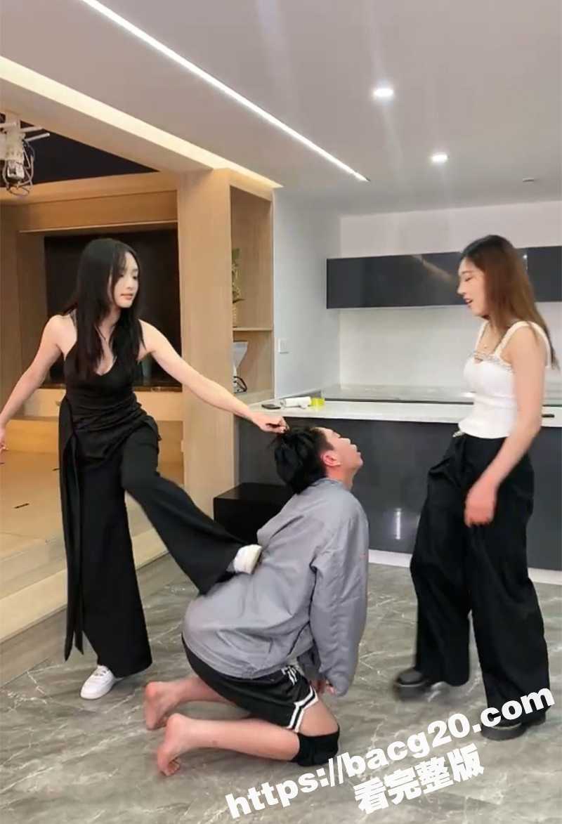 三个小仙女联手凌虐调相关图片