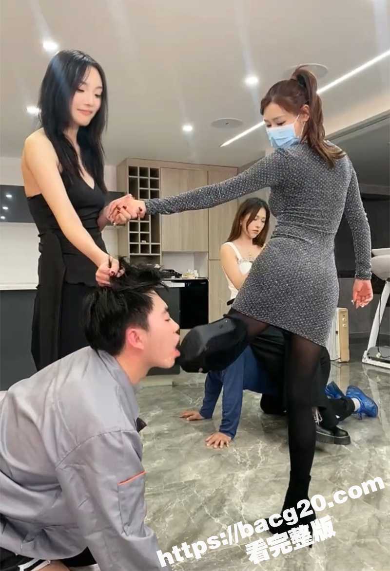 三个小仙女联手凌虐调相关图片